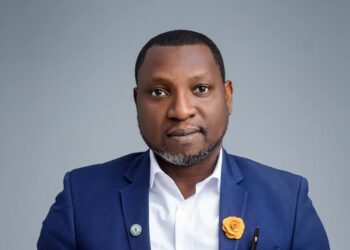 全奈及利亞為女性發聲最多的男人Obafemi Jegede：男人能做的，女人也能！