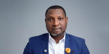 全奈及利亞為女性發聲最多的男人Obafemi Jegede：男人能做的，女人也能！