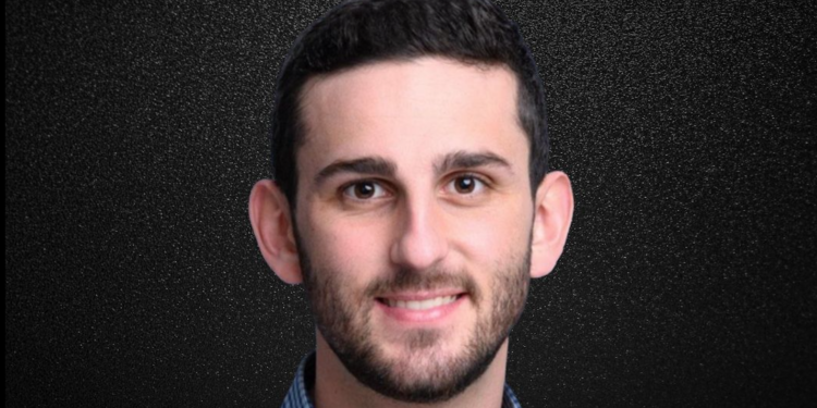 監視器常常什麼都拍不到，Visionary. AI CEO Oren Debbi：AI監視器，守護你的一舉一動