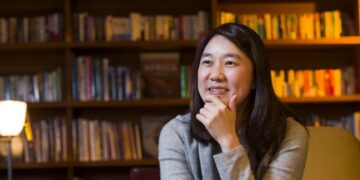 誠品生活董座吳旻潔：現在看起來是在隧道盡頭，已經可以看到前方光亮