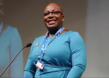 聖馬丁大學學術院長蓋兒·里戈伯特博士：面對氣候變遷，教育是第一帖藥劑！