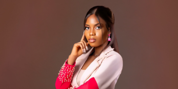 Passionate Environmental Sustainability Advocate Olatomide Ojajune (Photography：Girlplanet）